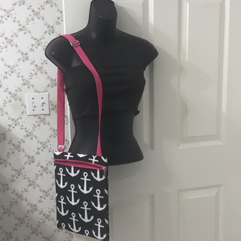 Nautical Navy w/ Pink Trim Lightweight Crossbody Bag Multiple Zippers Both Sides